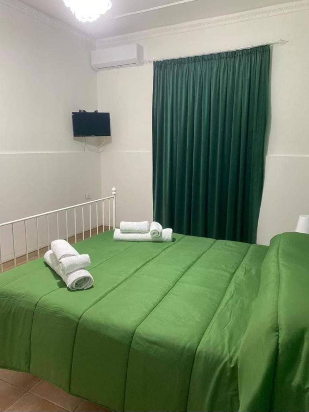 Casa Vacanze Paola Porto Empedocle Esterno foto