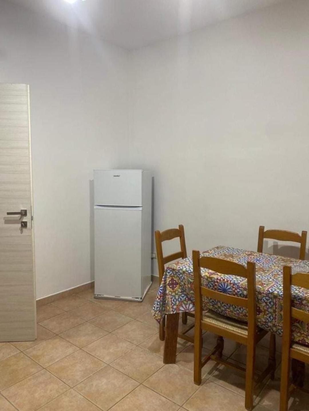 Casa Vacanze Paola Porto Empedocle Esterno foto