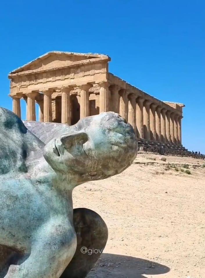 Casa Vacanze Paola Porto Empedocle Esterno foto